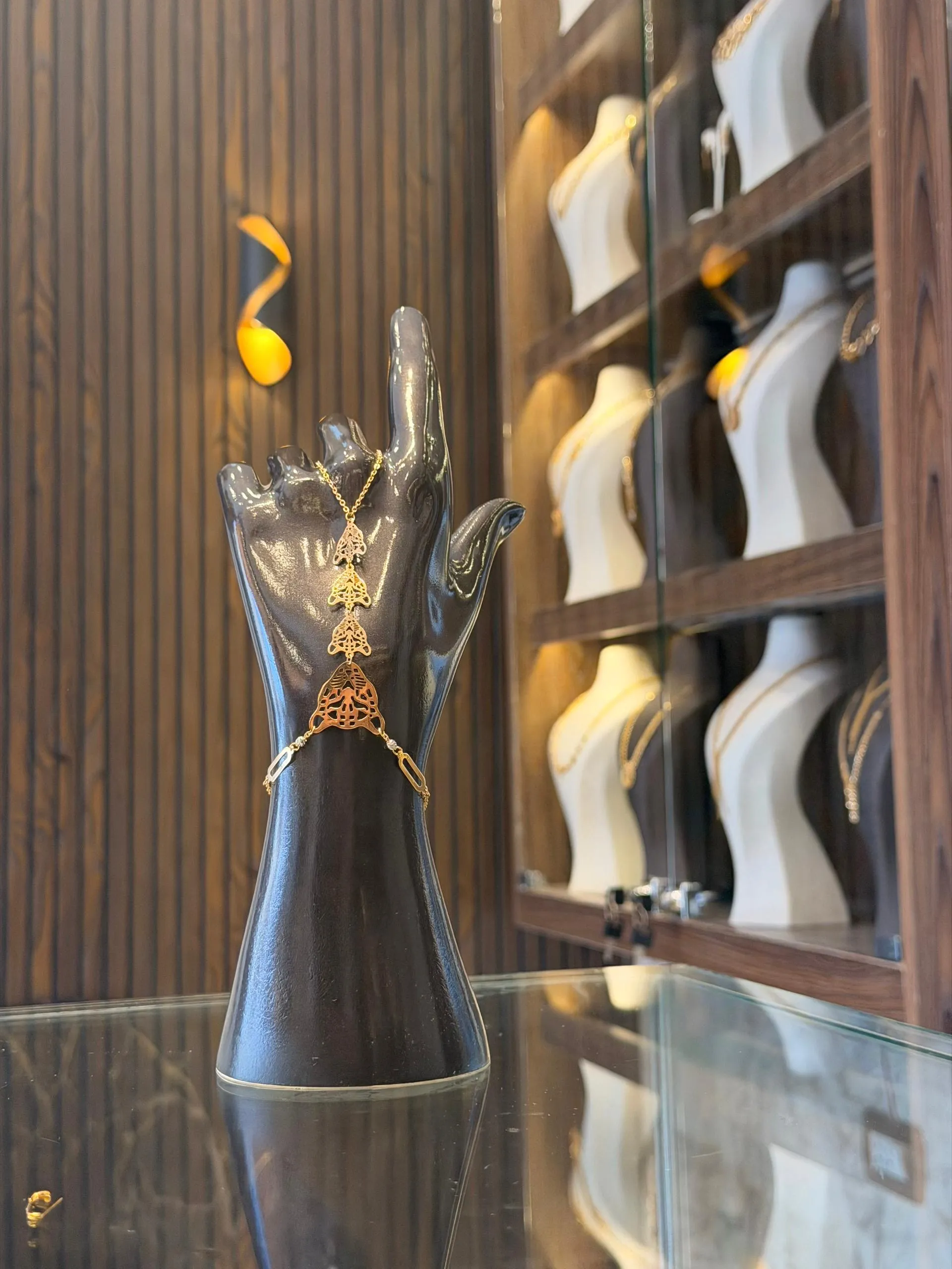 كف تايغر - منظر أمامي