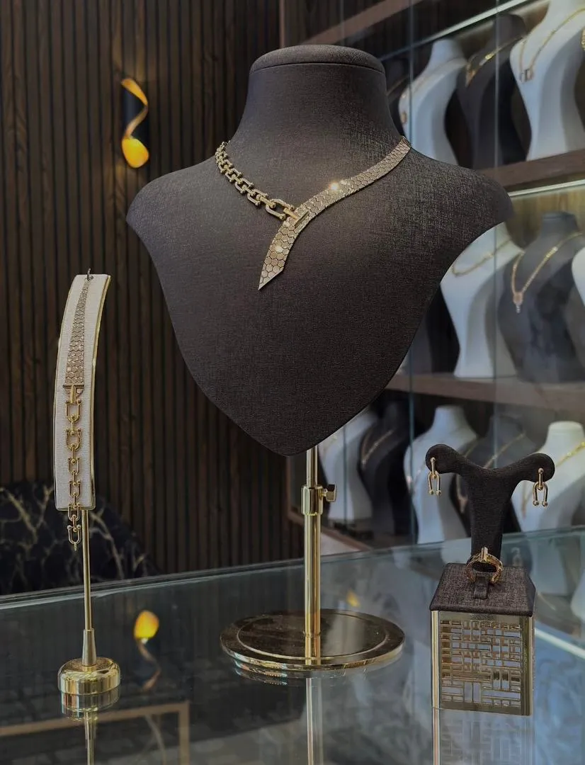 طقم خلية اكسترا - منظر أمامي