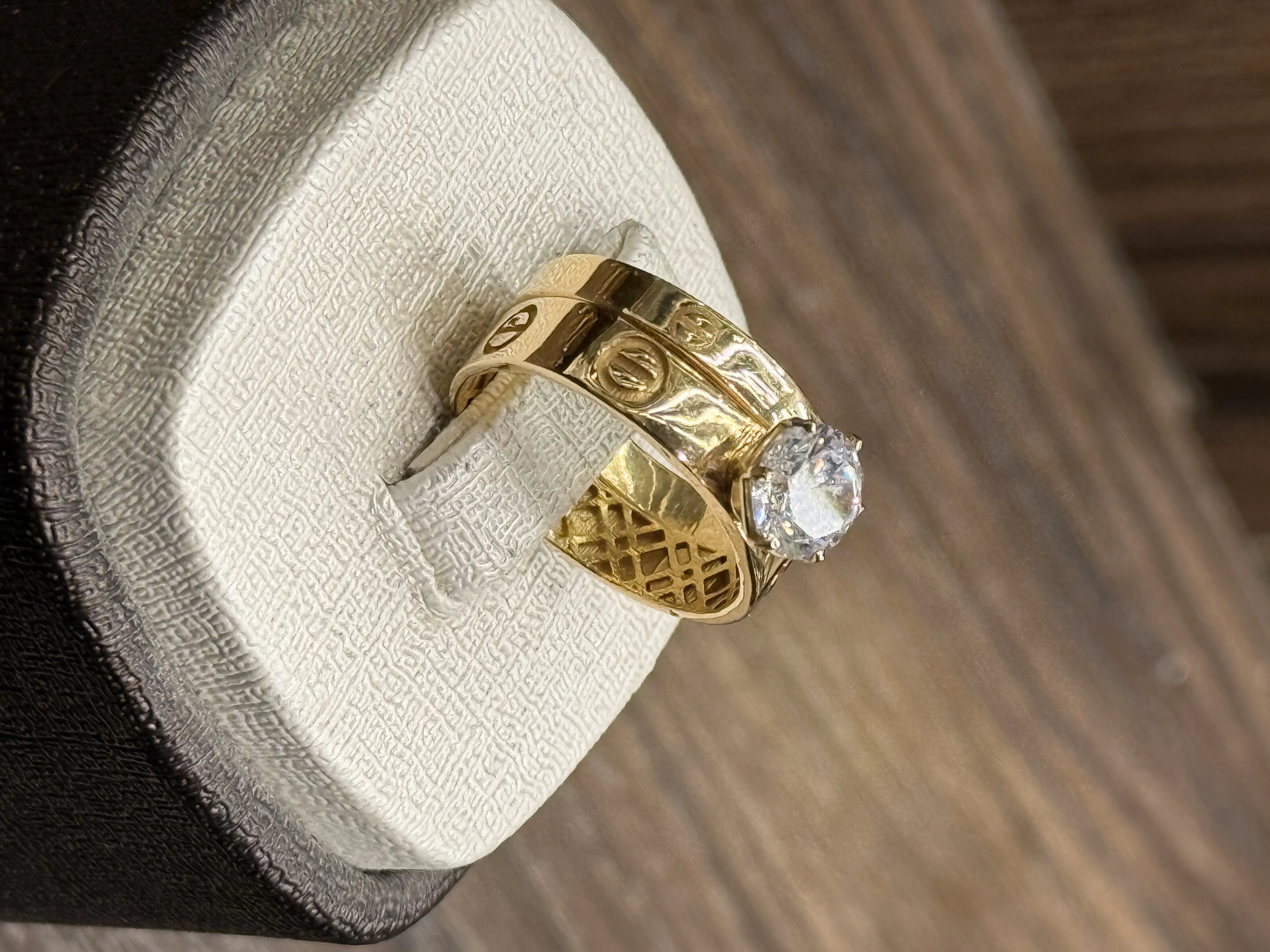 محبس توينز كارتير - منظر أمامي