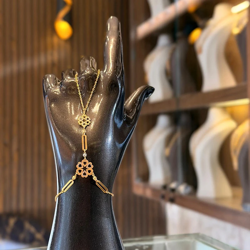 كف لايت قلوب