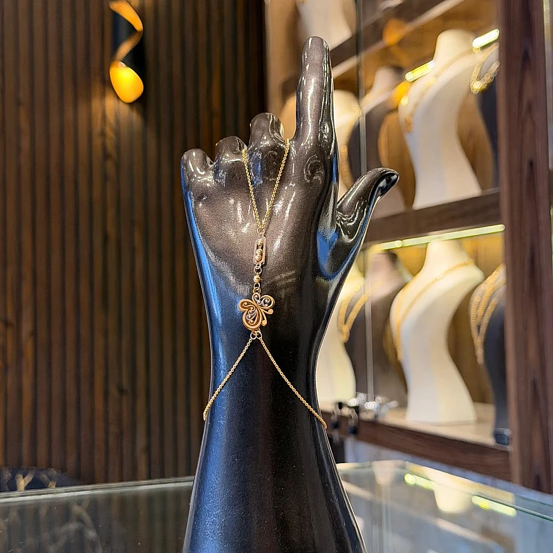 كف فراشة لايت