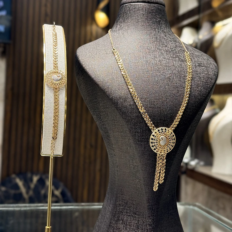 طقم سنبلة شكل