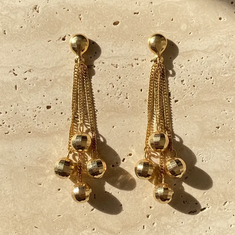 حلق عاشق ومعشوق