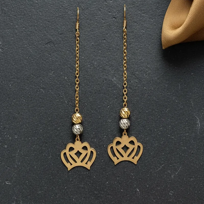 حلق ابرة وخيط