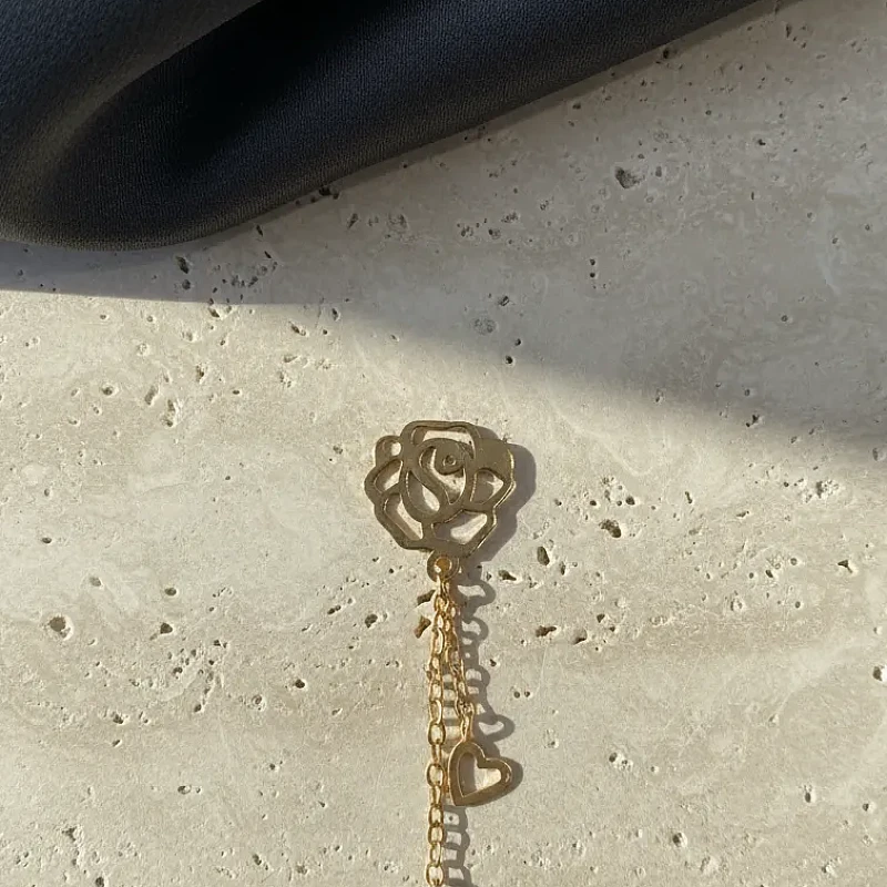 حلق قص ليزر